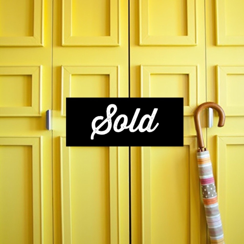 Thank you for shopping my closet! 💋